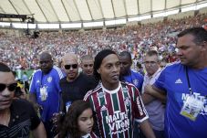 Mudik ke Brasil, Ronaldinho...