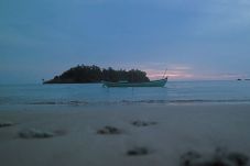 Sensasi Wisata Pulau...