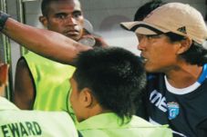 Sekarang Sepak Bola...