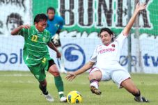 Tanpa Klub di Kompetisi...