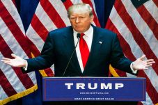 Trump Makin Populer,...