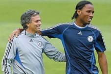 Dukung Drogba untuk...