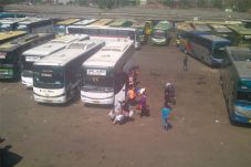 Jumlah Penumpang Bus...