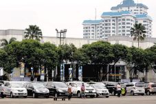 Ratusan Jalan Bakal...