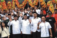 Tiga Pasang Calon Siap...