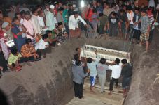 Makam Suhud Awali Pembentukan...