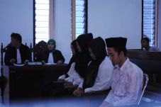Divonis 3 sampai 4,5...