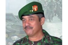 Erwin Syafitri Jabat...