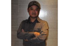 Rizal Mantovani Bawa...