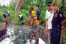 Drainase Meluap, Warga...