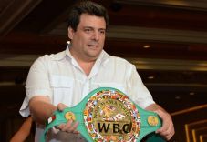 Presiden WBC Restui...