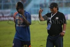 Duo Asing Arema Ditendang...