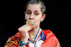 Menanti Sihir Carolina...