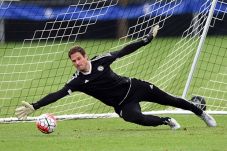 Kiper Anyar Chelsea...