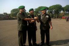 Pimpin Sertijab TNI...