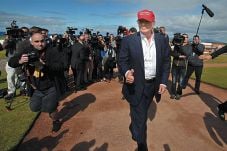 Dukungan atas Trump...