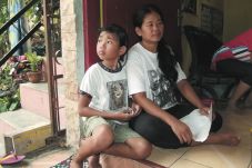 Andalkan Sebotol Air...