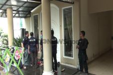 Polisi Sita 4 Sertifikat...