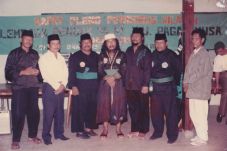 KH Maksum Djauhari,...
