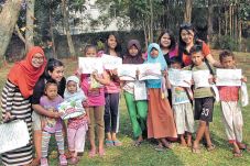 Ajarkan Lagu Anak lewat...