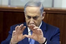 Netanyahu Serukan Perang...