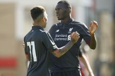 Benteke Cetak Gol, Liverpool...