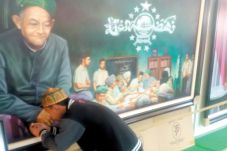 Obati Rindu, Santri...