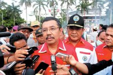 Giliran Tengku Erry...