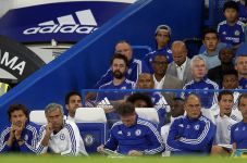 Ironis, Chelsea Tak...