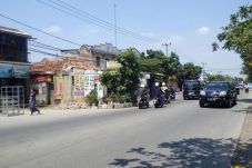 Selama 3 Tahun, Rumah...