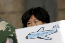 Buru Puing MH370, Prancis...