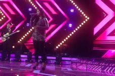 Ajeng Gagal Masuk Lima...