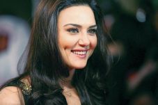 Preity Zinta Bintang...