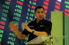 Dorong Investasi di...
