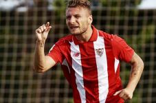 Di Sevilla, Immobile...