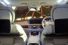 Mercedes-Benz Maybach...
