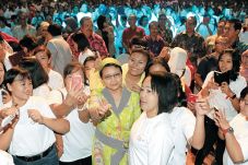 Pengalaman Buruh Migran...