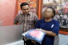 Berdalih Ingin Dinikahi,...