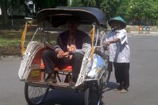 Anak Tukang Becak Raih...