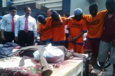 Polisi Tembak 3 Begal...