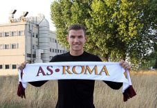 Membongkar Target Dzeko...