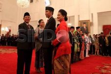 Jokowi Telusuri Sepak...