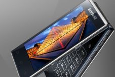 Pesaing LG Wine, Smartphone...