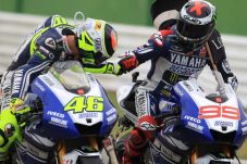 Lorenzo dan Rossi Kompak...