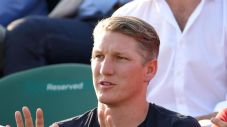 Sedang Berduaan, Schweinsteiger...