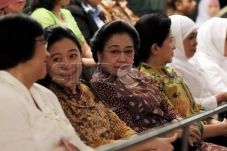 Megawati Tidak Pantas...