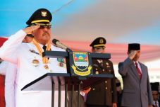 PNS Diminta Terapkan...