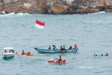 70 Perenang Hantarkan...