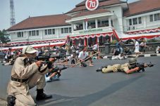 Malang Bumi Hangus di...