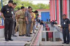 Perbaikan Rampung, Pintu...
